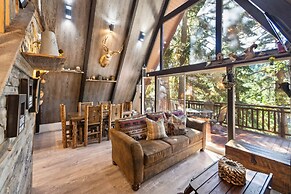 A-frame Hideaway 3 Bedroom Cabin