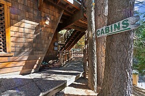 A-frame Hideaway 3 Bedroom Cabin