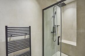 Superb new Apartment Sacre Coeur Montmartre