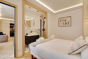 Sublime Apartment in the Heart of Paris