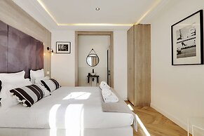 Sublime Apartment in the Heart of Paris