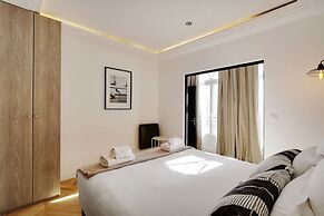 Sublime Apartment in the Heart of Paris