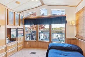 Lakefront Retreat In Badin Shores Resort 2 Bedroom Home