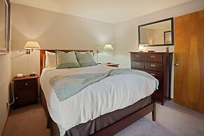 14 Quelah Condo 3 Bedroom Condo