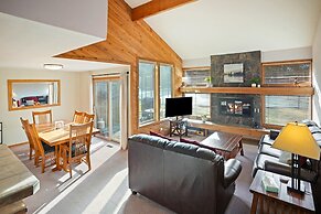 14 Quelah Condo 3 Bedroom Condo