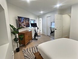 Modern Majesty At Monitor #5 2 Bedroom Townhouse