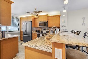 The Palms Of Bay Beach #5d 2 Bedroom Condo