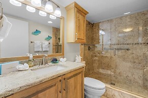 The Palms Of Bay Beach #5d 2 Bedroom Condo