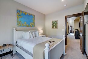 Luxury Home - Sleeps 10 - Fireplace & Mountain View 3 Bedroom Condo