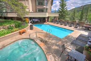 Stunning Views - Renovated Condo In Pines Lodge 2 Bedroom Condo