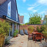 Holiday Home in Noordwijkerhout With Garden