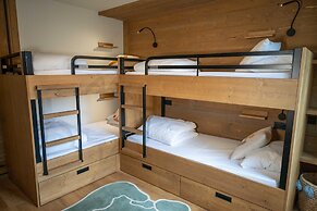 Charming Apt With View 2bd/6p -residence in Mega