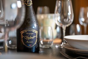 Charming Apt With View 2bd/6p -residence in Mega