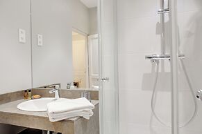 Paris Blanc Manteau Residence