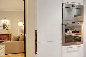 Paris Blanc Manteau Residence