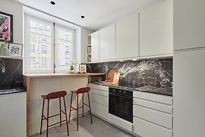 Magnificent new Apartment Notre Dame de Paris