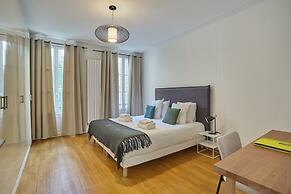 Superb Apartment Center of Paris/montmartre