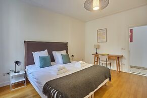 Superb Apartment Center of Paris/montmartre