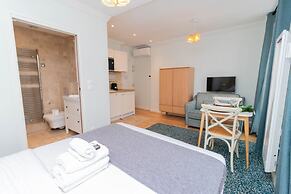 Superb and New Studio in the Center of Paris