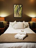 Room-indulgent Escape, Jet Bath, Stunnin