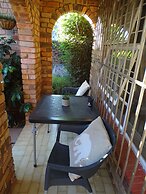 Room-indulgent Escape, Jet Bath, Stunnin