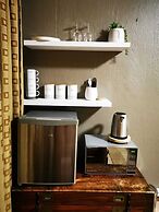 Room-indulgent Escape, Jet Bath, Stunnin