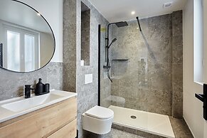 Superb Apartment Arc de Triomphe/ Trocadero