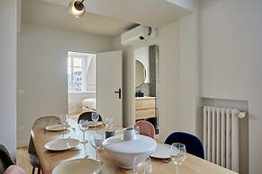 Superb Apartment Arc de Triomphe/ Trocadero
