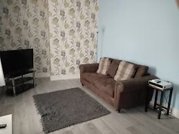 Sunny Seaside Apartment in Blackpool