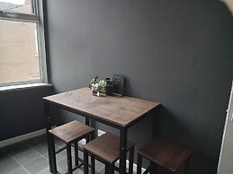 Sunny Seaside Apartment in Blackpool