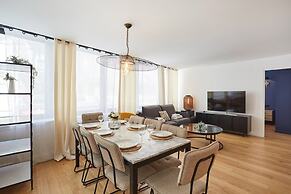 Sublime 3 Bedroom Flat Batignolle Montmartre