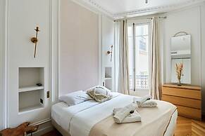 Magnificent Apartment Etoile