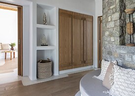 Serene Villa With Terrace and Views