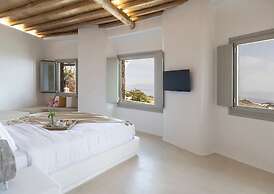 Serene Villa With Terrace and Views