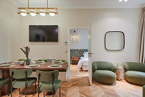 Sublime Apartment in the Center of Paris