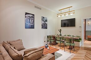 Sublime Apartment in the Center of Paris