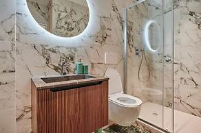 Sublime Apartment in the Center of Paris