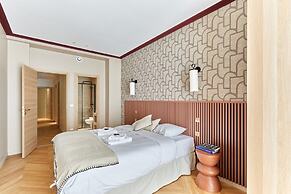 Incredible AC Apartment 3 Bedrooms Center of Paris