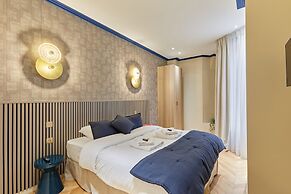 Incredible AC Apartment 3 Bedrooms Center of Paris