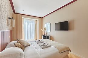 Incredible AC Apartment 3 Bedrooms Center of Paris