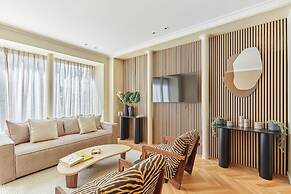 Incredible AC Apartment 3 Bedrooms Center of Paris