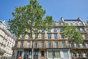 Incredible AC Apartment 3 Bedrooms Center of Paris