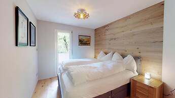 Alpine Charm Chalet in Sankt Moritz