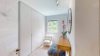 Alpine Charm Chalet in Sankt Moritz