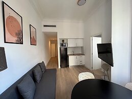 Apartamentos Express by gaiarooms