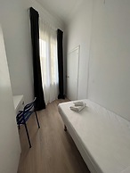 Apartamentos Express by gaiarooms