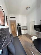 Apartamentos Express by gaiarooms