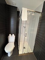 Apartamentos Express by gaiarooms