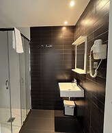 Apartamentos Express by gaiarooms