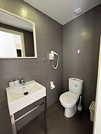 Apartamentos Express by gaiarooms